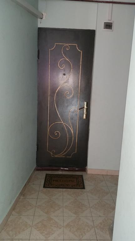 Nini'S Apartments Batumi Exterior photo
